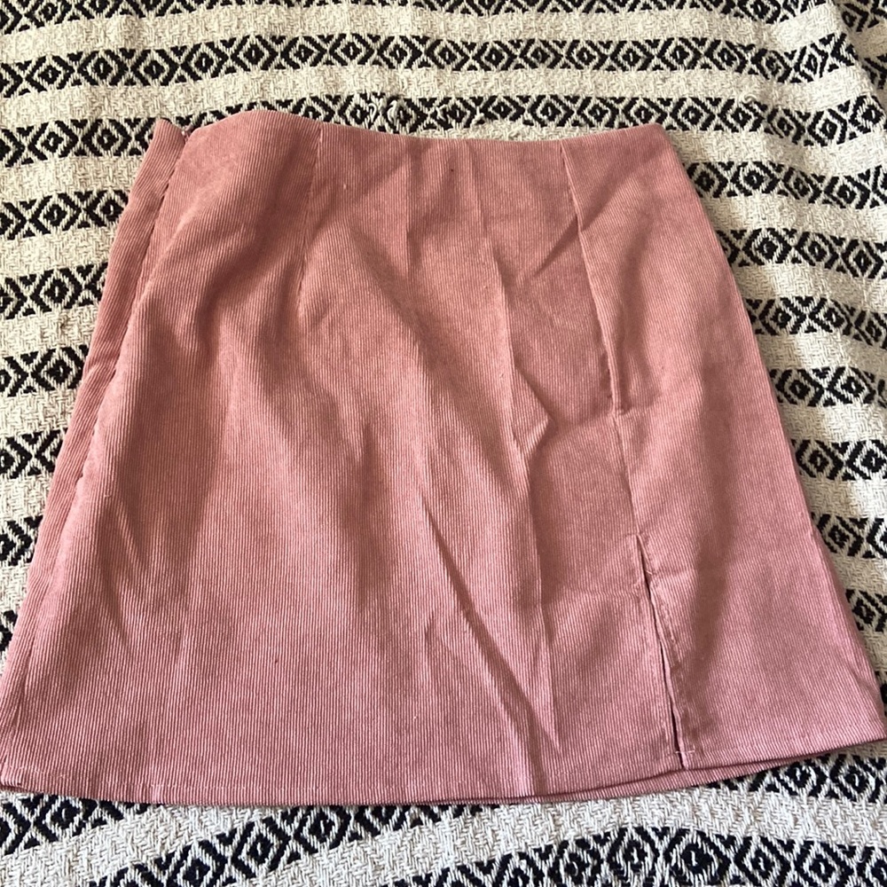 Dusty pink mini skirt